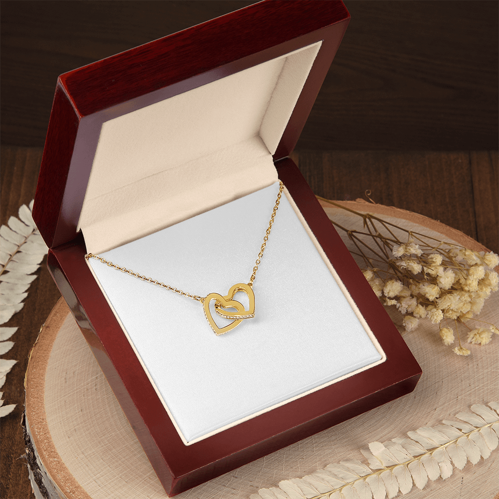 To My Mom — Interlocking Hearts Necklace